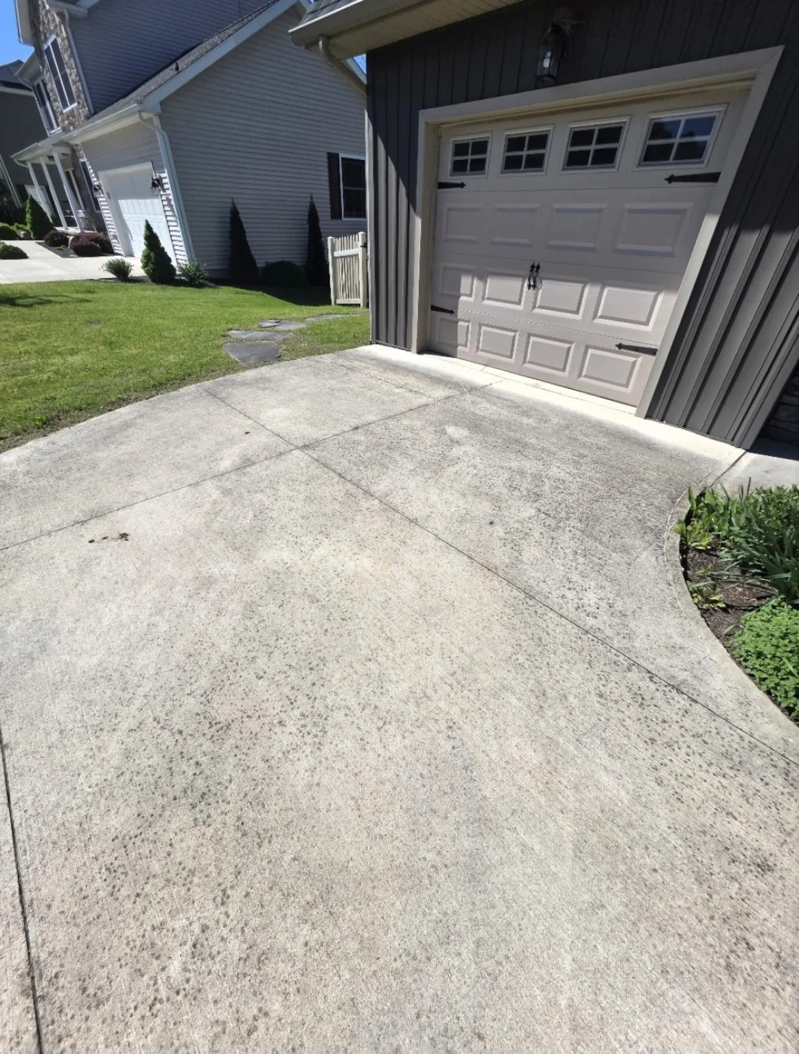 Close view of concrete before cleaning
